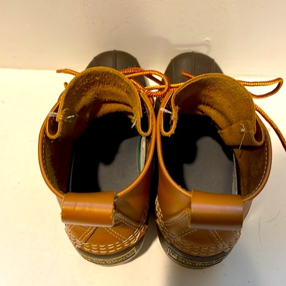 L.L. Bean Duck Boots- size 6 - Picture 4 of 7